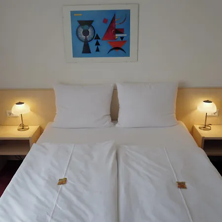 Hotel Am Bad 3*