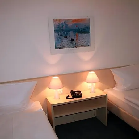Am Bad Otel