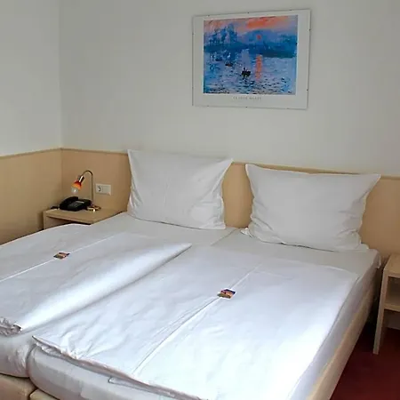 Otel Am Bad Esslingen am Neckar